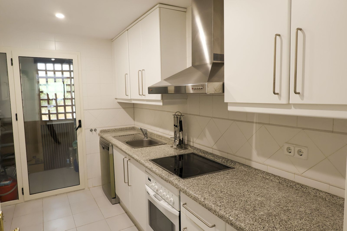 2 bedroom Apartments for sale in Los Arqueros – R5354227