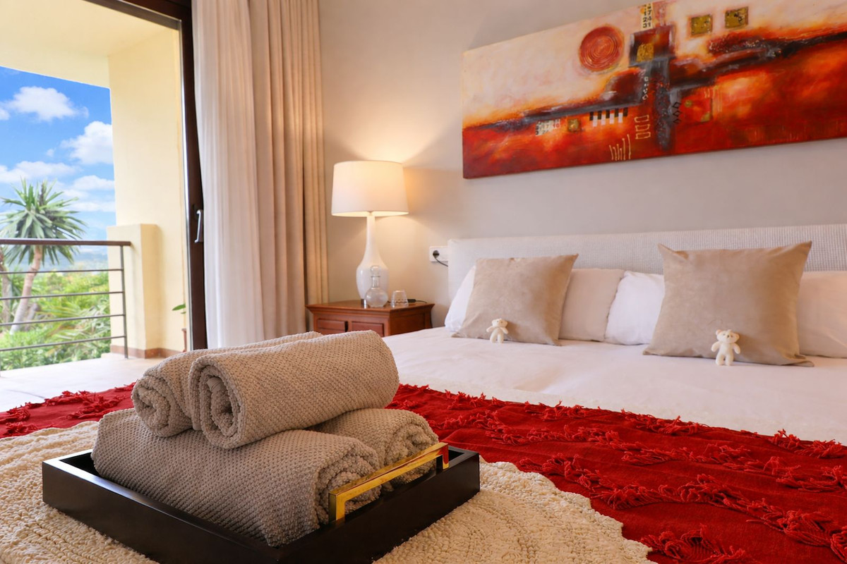 2 bedroom Apartments for sale in Los Arqueros – R5354227