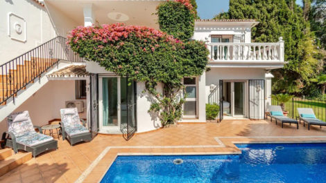 4 bedroom Villas for sale in Nagüeles – R5283919