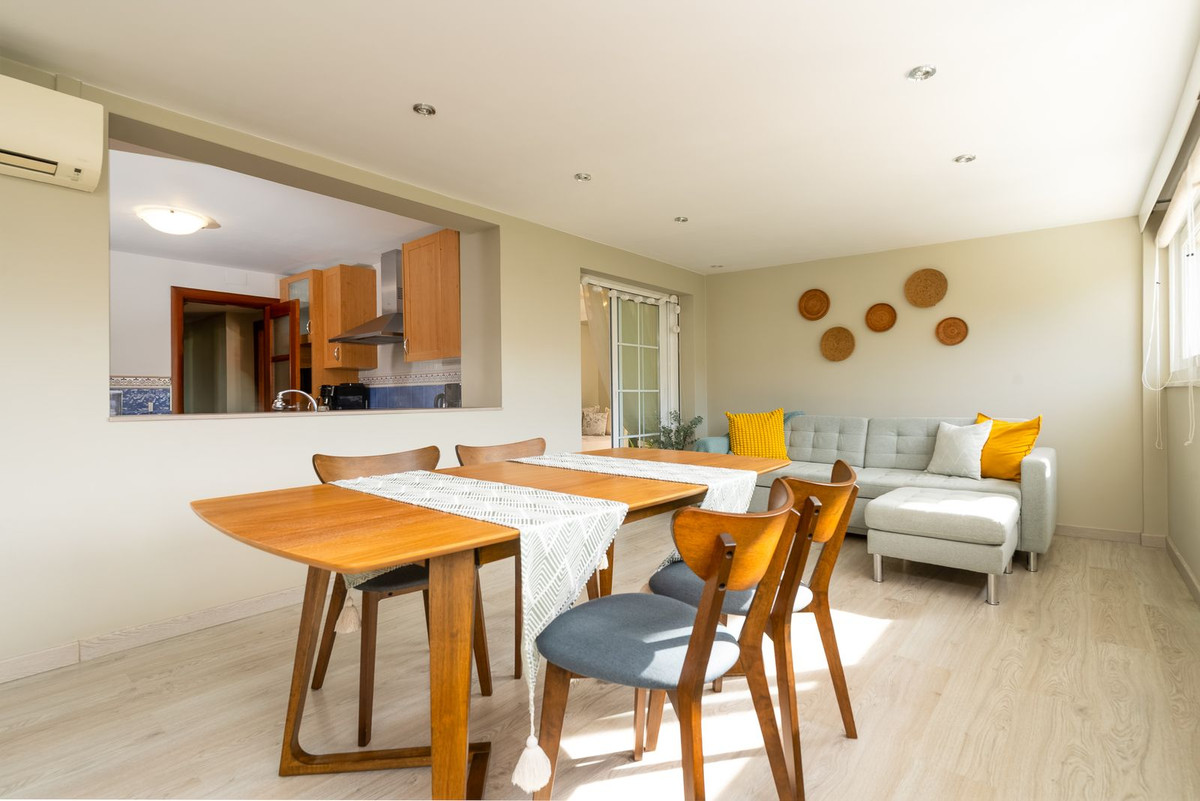 Adosados de 4 dormitorios en venta en Calahonda – R5341957 Adosados de 4 dormitorios en venta en Calahonda – R5341957