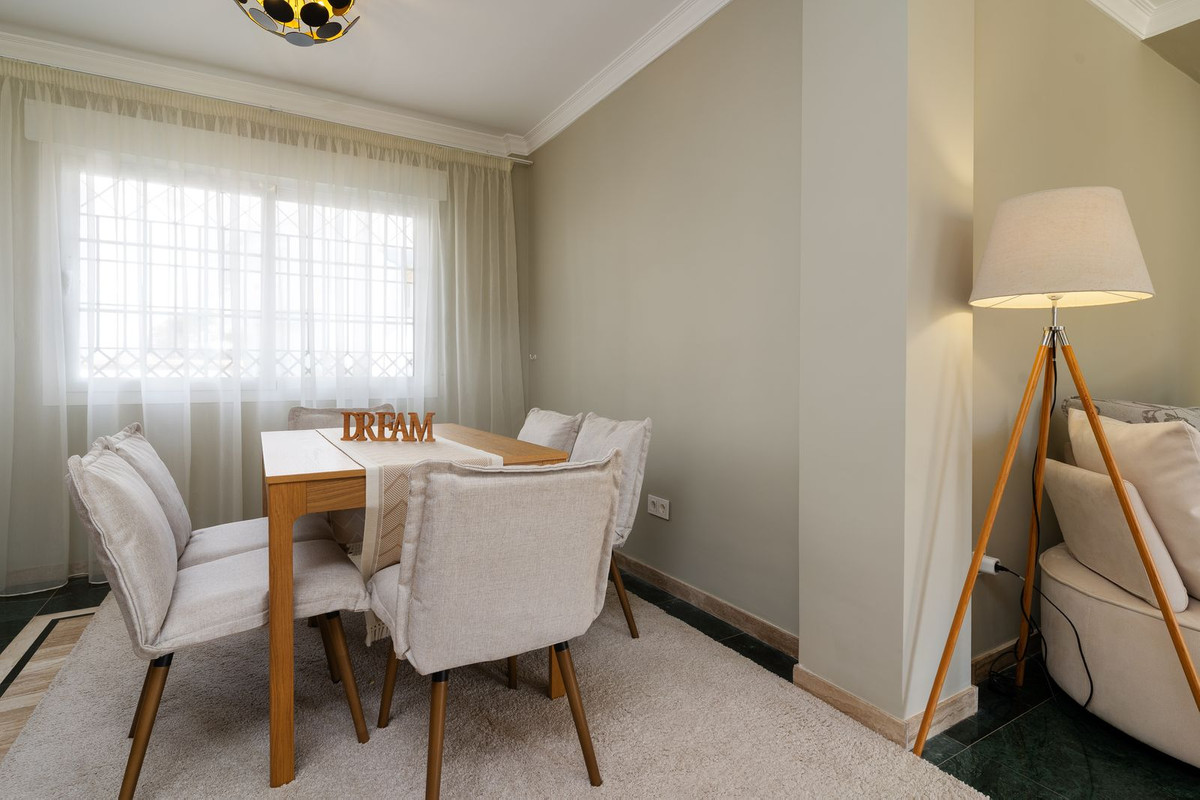 Adosados de 4 dormitorios en venta en Calahonda – R5341957 Adosados de 4 dormitorios en venta en Calahonda – R5341957