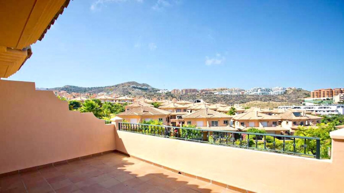 3 bedroom Semi-detached for sale in Riviera del Sol – R5191654 3 bedroom Semi-detached for sale in Riviera del Sol – R5191654