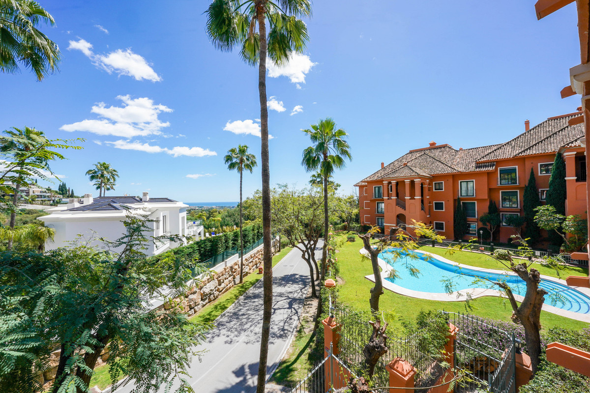 Apartamentos de 2 dormitorios en venta en Monte Halcones – R5018131