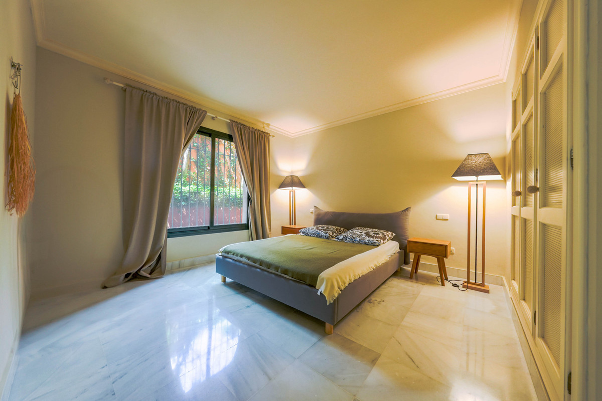 Apartamentos de 2 dormitorios en venta en Monte Halcones – R5018131