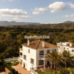 4 bedroom Villas for sale in Elviria – R5356069