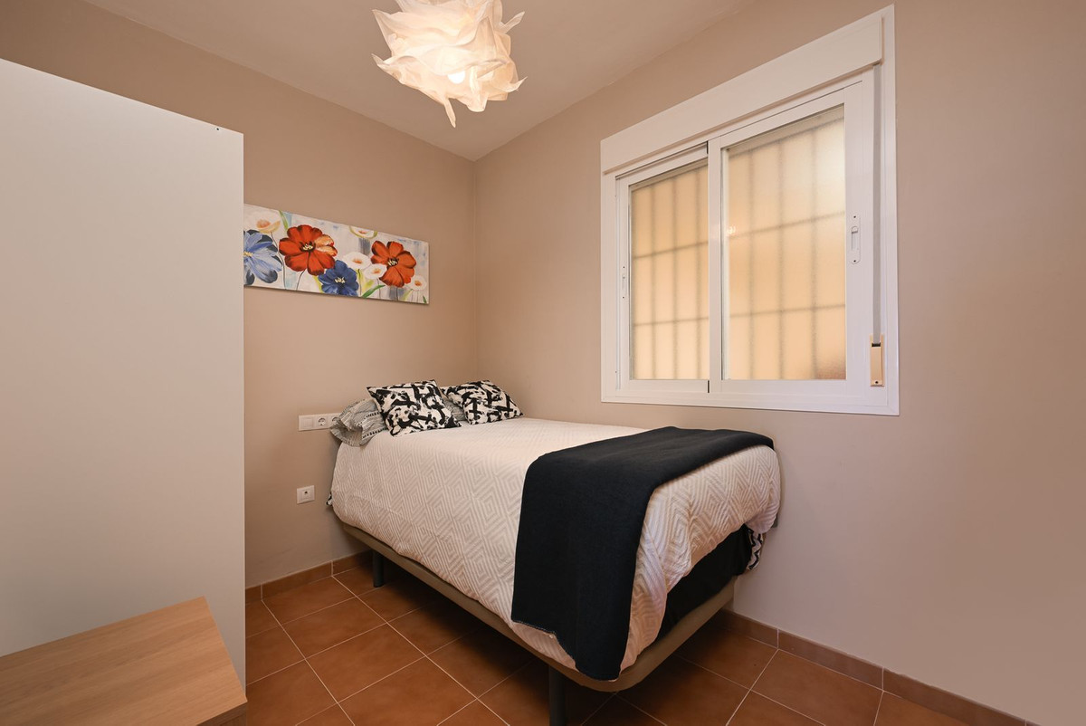 2 bedroom Apartments for sale in Calahonda – R5357449