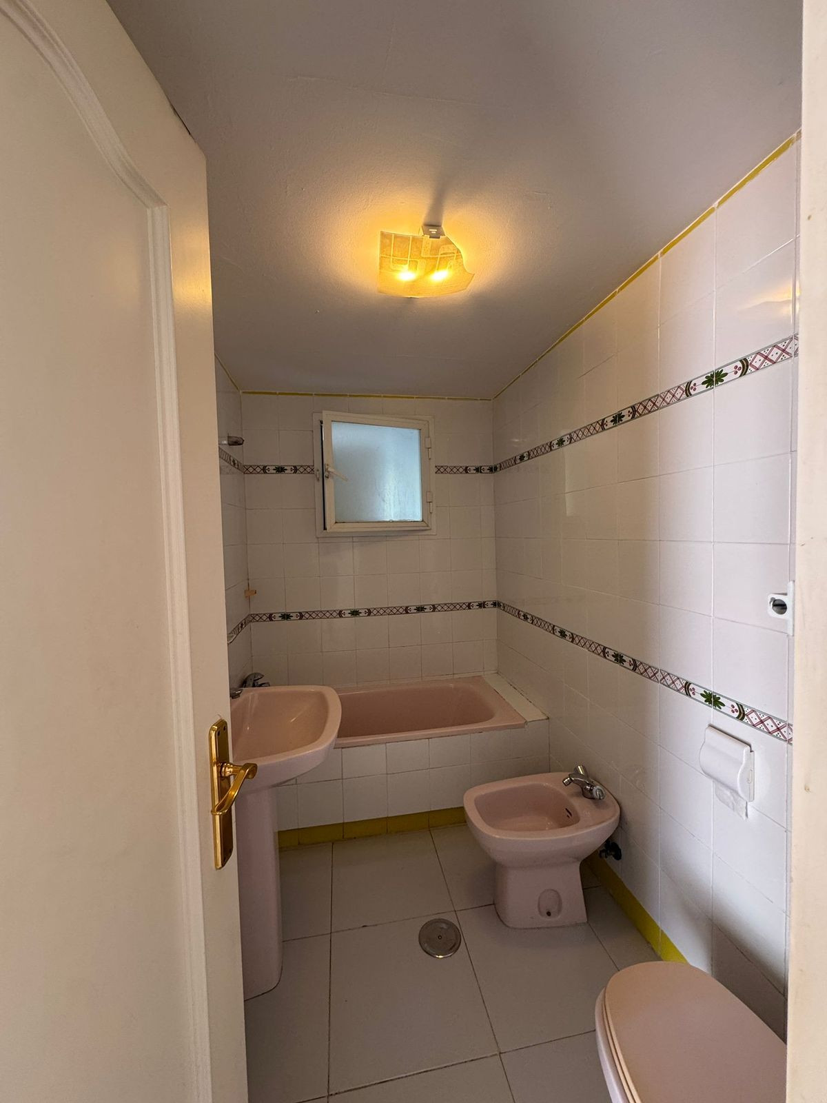 Aticos de 2 dormitorios en venta en Marbella – R5363983