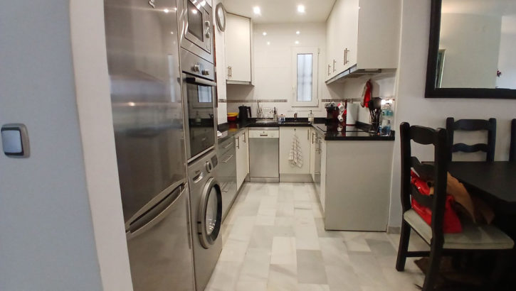 Apartamentos de 3 dormitorios en venta en Calahonda – R5324401 en 