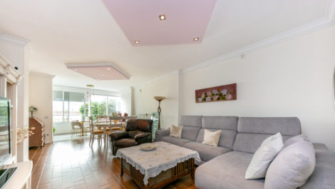 3 bedroom Apartments for sale in Mijas – R4422871