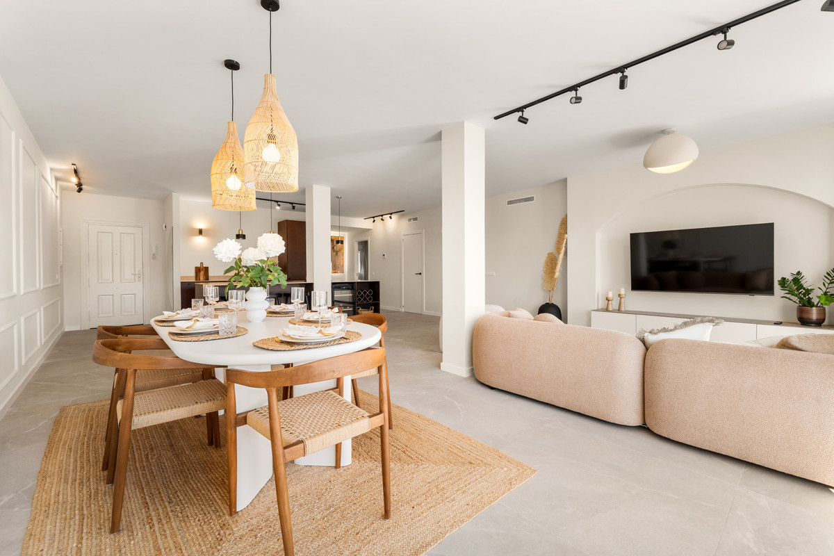 3 bedroom Apartments for sale in La Quinta – R5335063