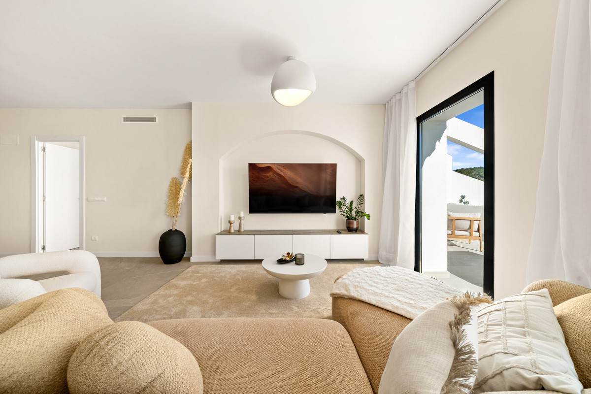 3 bedroom Apartments for sale in La Quinta – R5335063