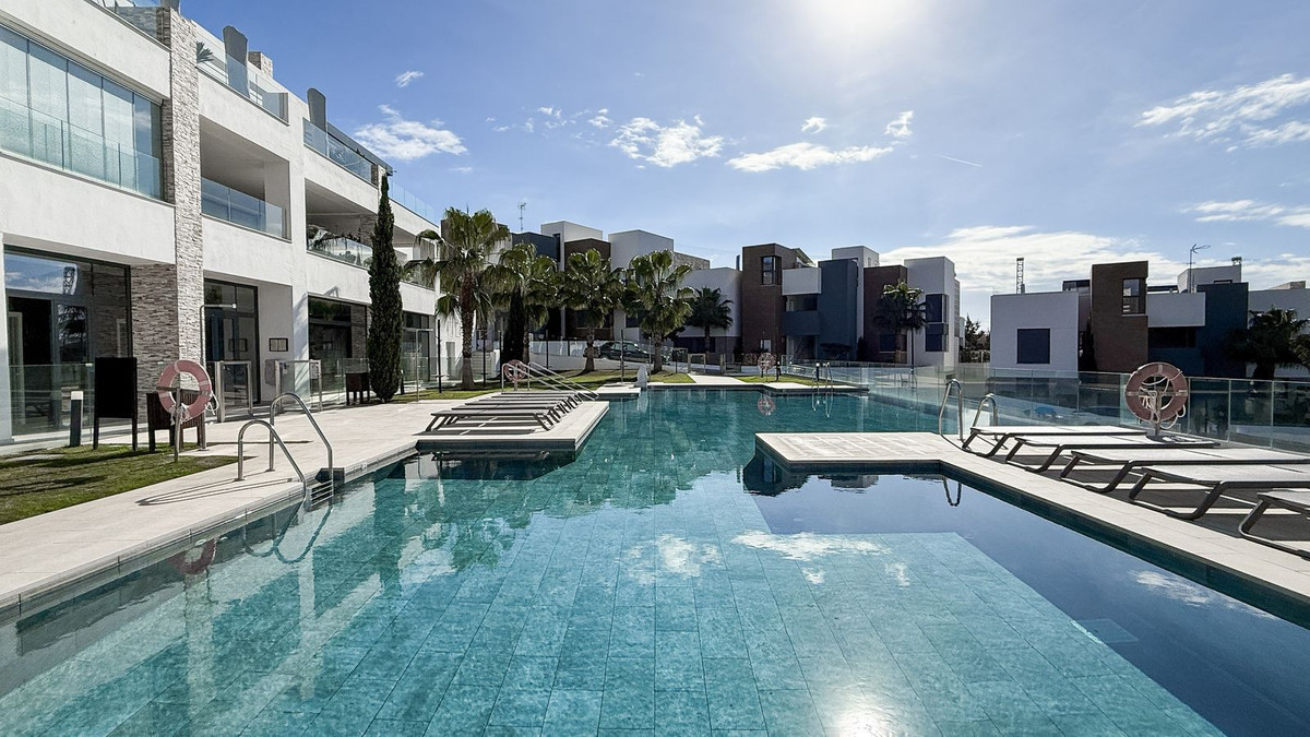 3 bedroom Apartments for sale in Artola – R5229706