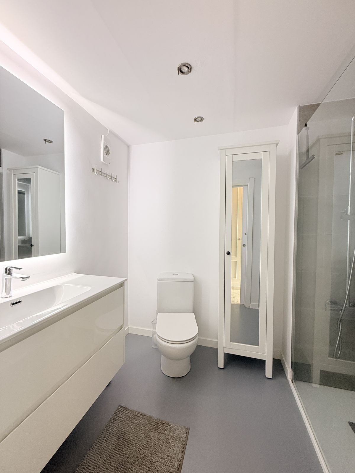 Aticos de 2 dormitorios en venta en Selwo – R5362792