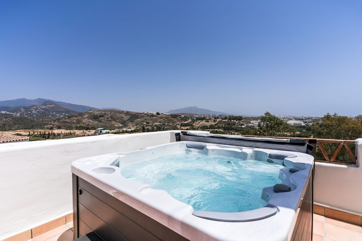 2 bedroom Apartments for sale in Selwo – R5370037 2 bedroom Apartments for sale in Selwo – R5370037