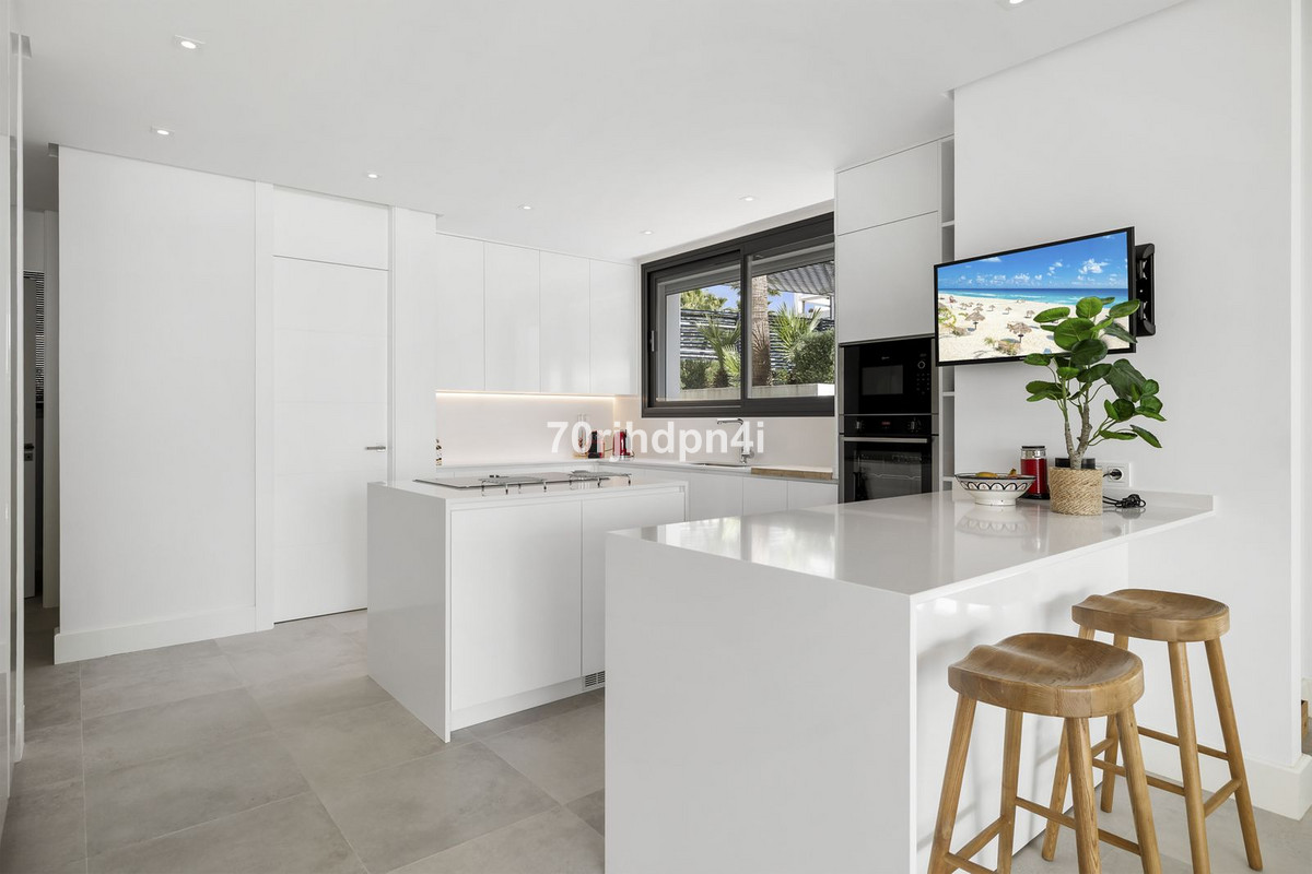 5 bedroom Villas for sale in Marbella – R5287207