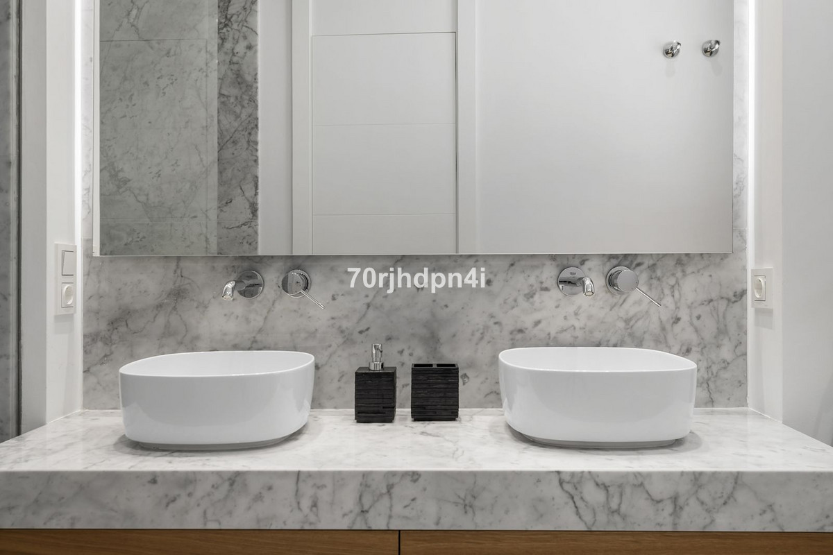 5 bedroom Villas for sale in Marbella – R5287207