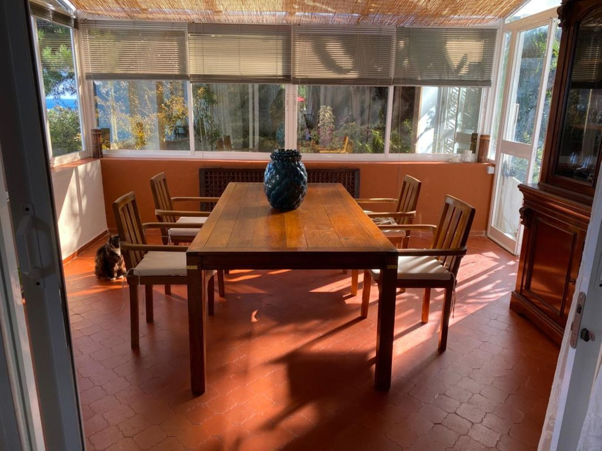 6 bedroom Villas for sale in Nueva Milla de Oro – R5346556 6 bedroom Villas for sale in Nueva Milla de Oro – R5346556