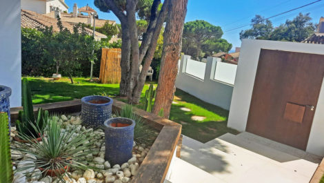 4 bedroom Villas for sale in Elviria – R4895608