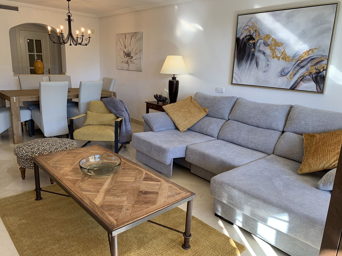 3 bedroom Apartments for sale in Los Arqueros – R5359522