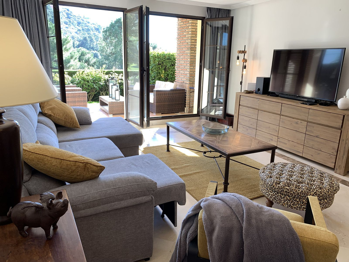 3 bedroom Apartments for sale in Los Arqueros – R5359522