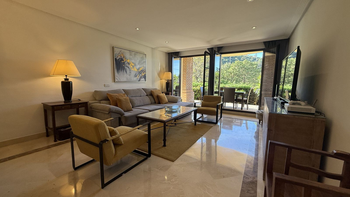 3 bedroom Apartments for sale in Los Arqueros – R5359522