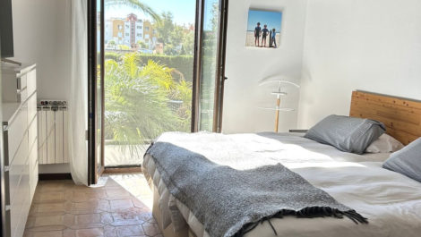 4 bedroom Villas for sale in Nueva Milla de Oro – R5273947