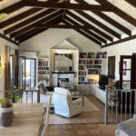 4 bedroom Villas for sale in Nueva Milla de Oro – R5273947