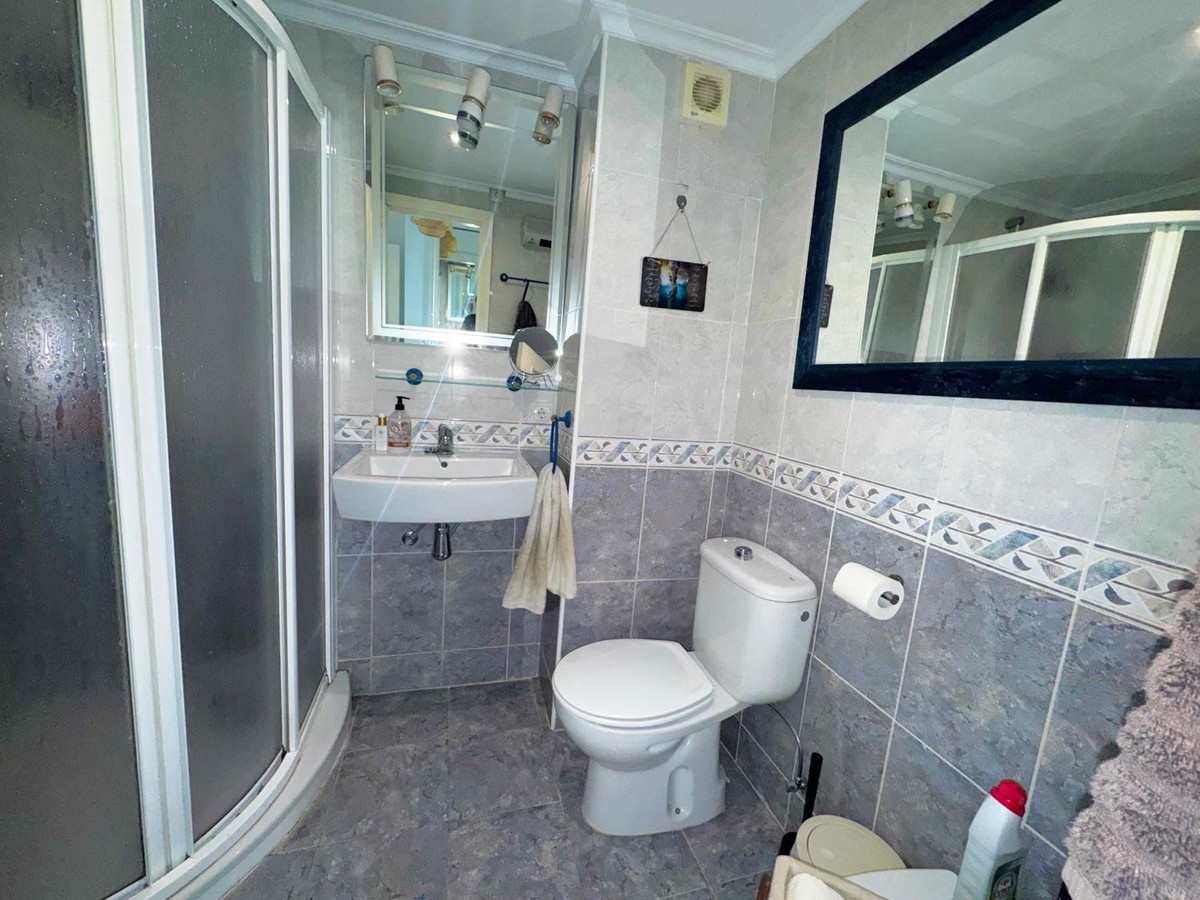 2 bedroom Apartments for sale in Calahonda – R5316340