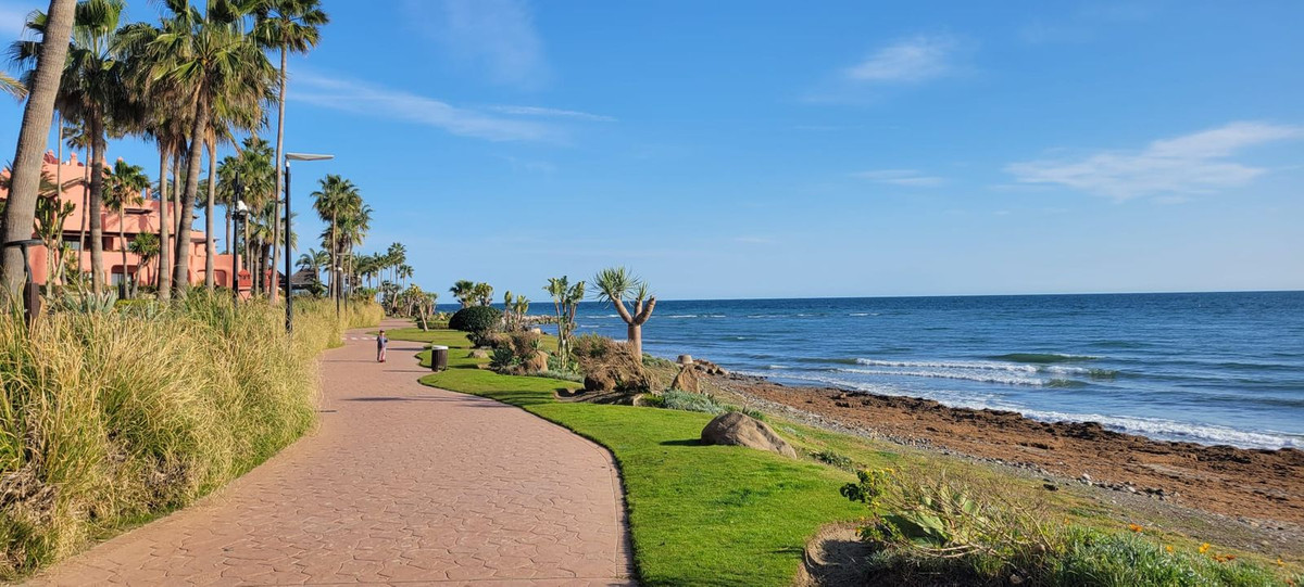 2 bedroom Apartments for sale in Calahonda – R5329798