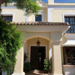 Villas de 5 dormitorios en venta en Sierra Blanca – R3761173