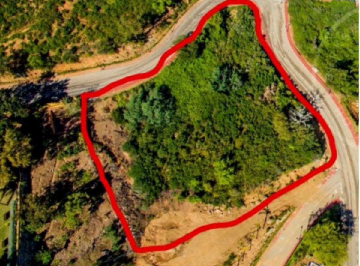 Plots for sale in La Mairena – R5351581