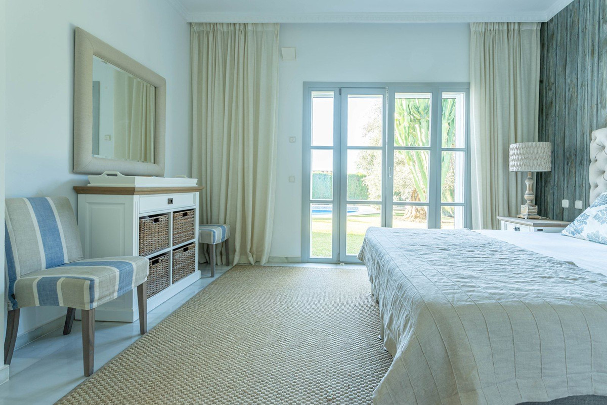 4 bedroom Villas for sale in Sierra Blanca – R4226188 4 bedroom Villas for sale in Sierra Blanca – R4226188