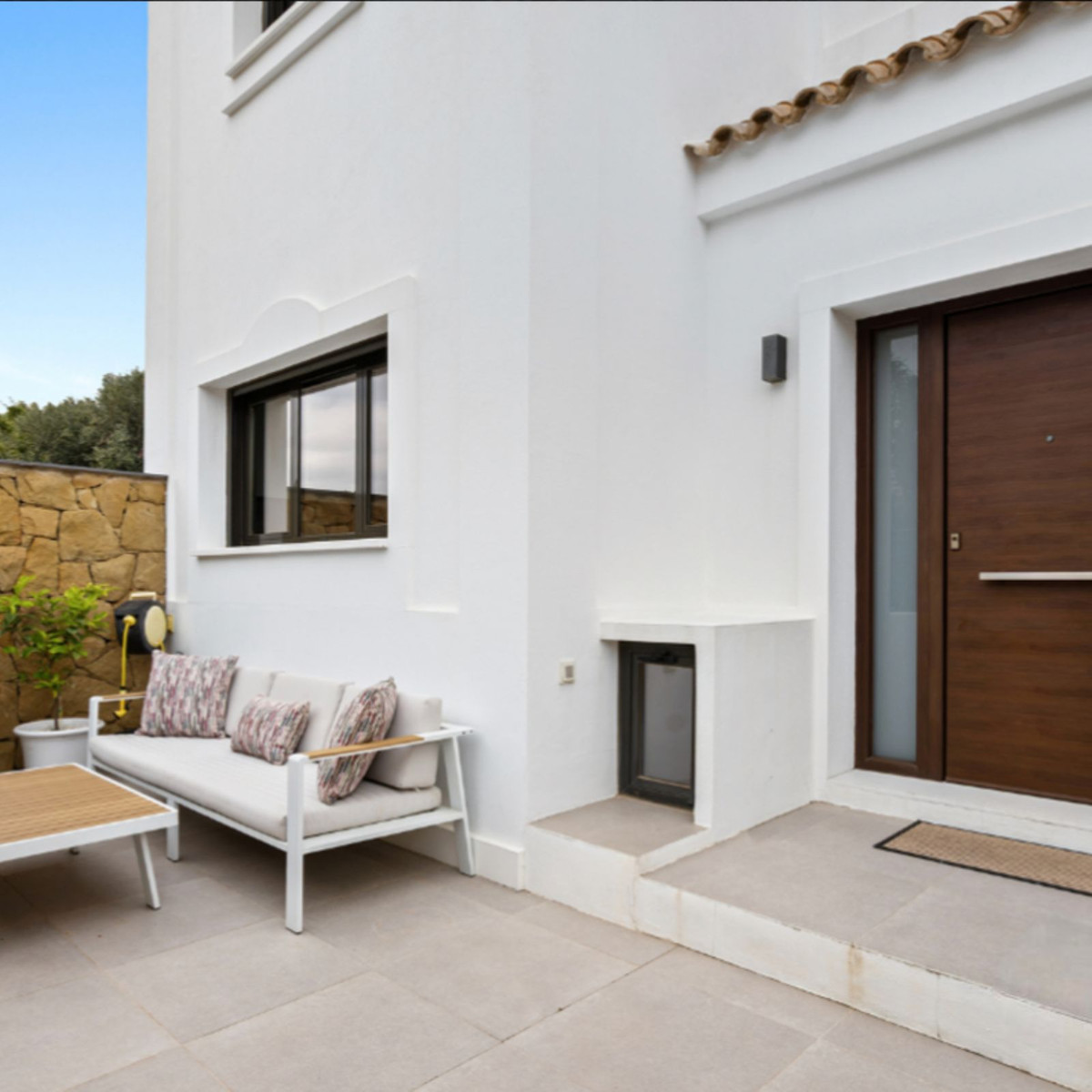 4 bedroom Townhouses for sale in La Cala de Mijas – R5356627