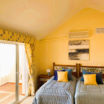 2 bedroom Apartments for sale in Elviria – R5203144