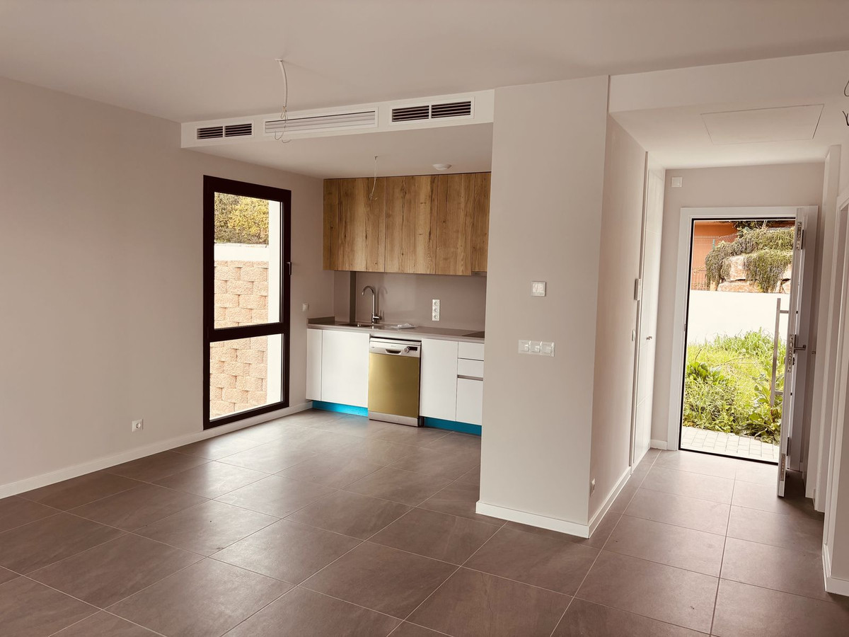 3 bedroom Semi-detached for sale in Riviera del Sol – R5330407