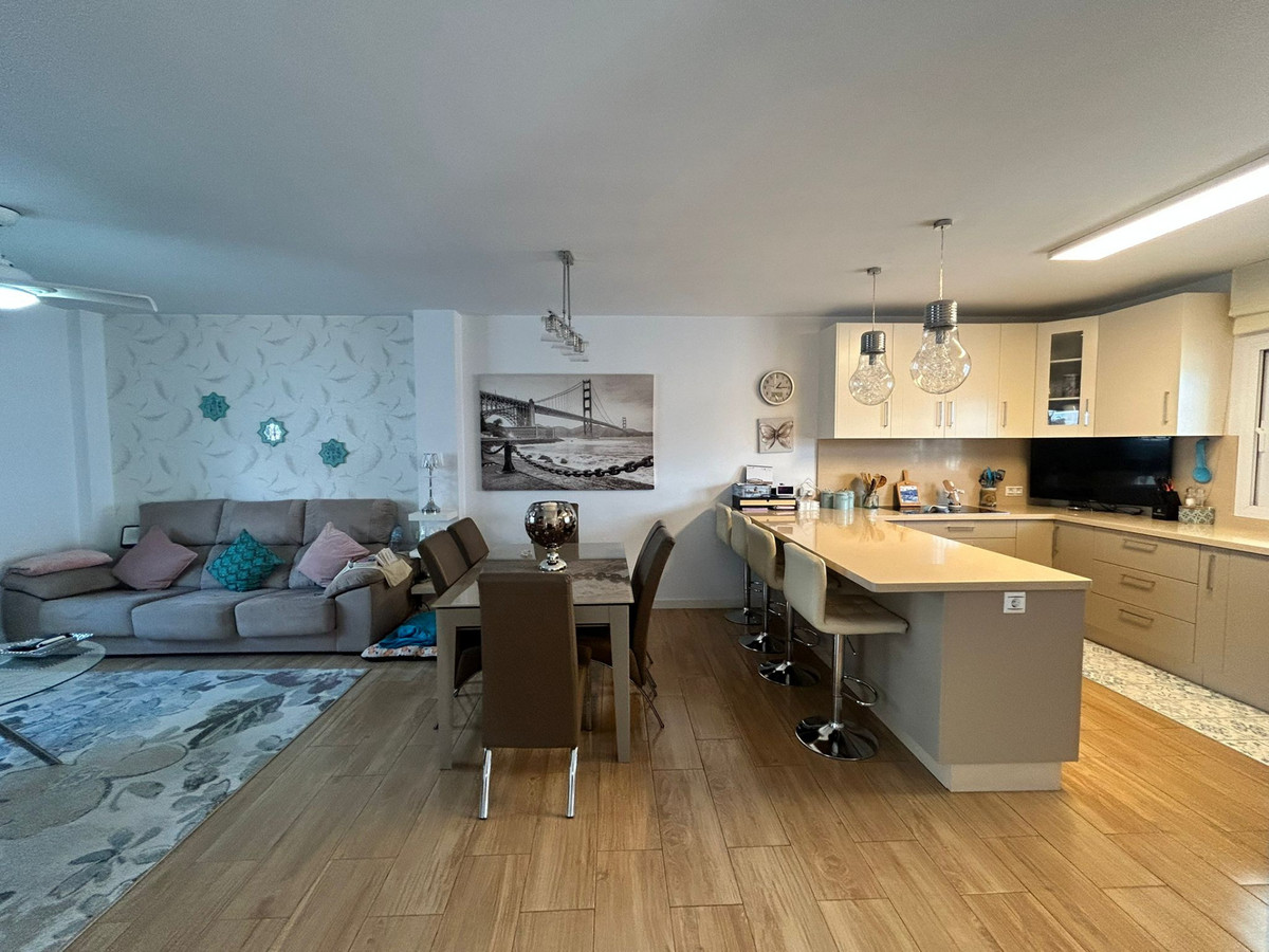 4 bedroom Townhouses for sale in Guadalmina Alta – R5283214