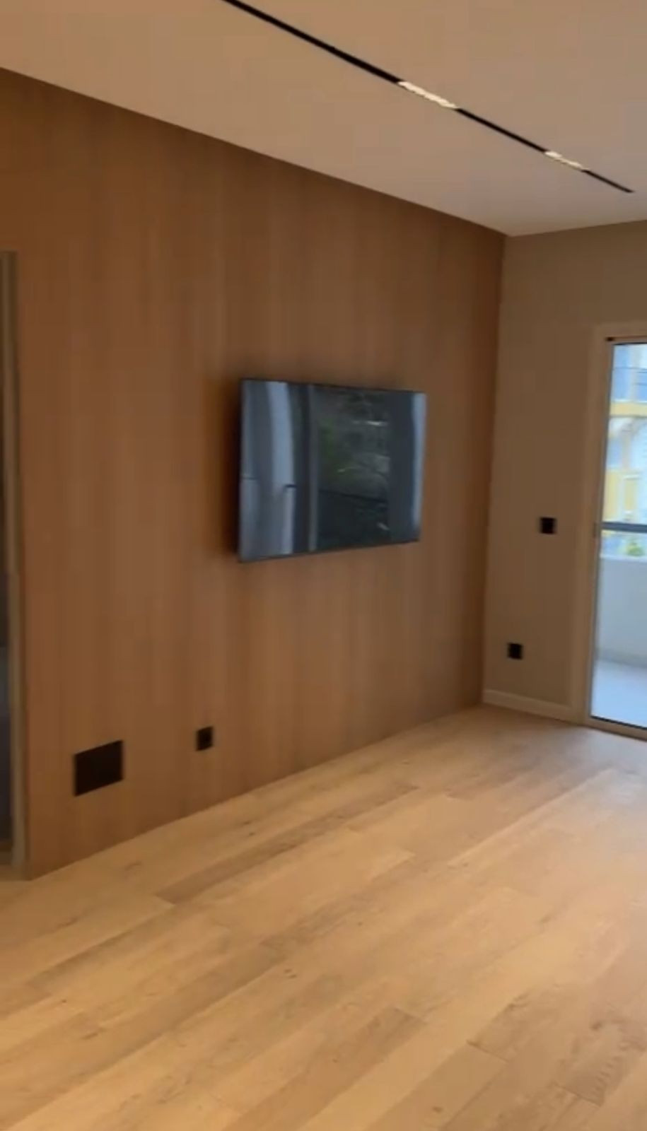 1 bedroom Apartments for sale in Marbella – R5336503