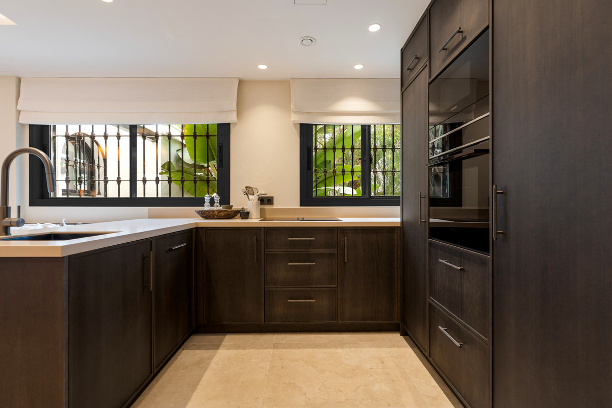 3 bedroom Apartments for sale in Milla de Oro – R5348602