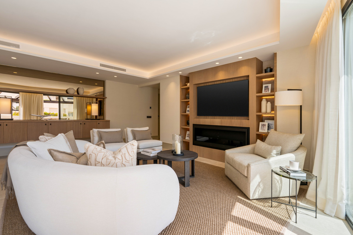 3 bedroom Apartments for sale in Milla de Oro – R5348602