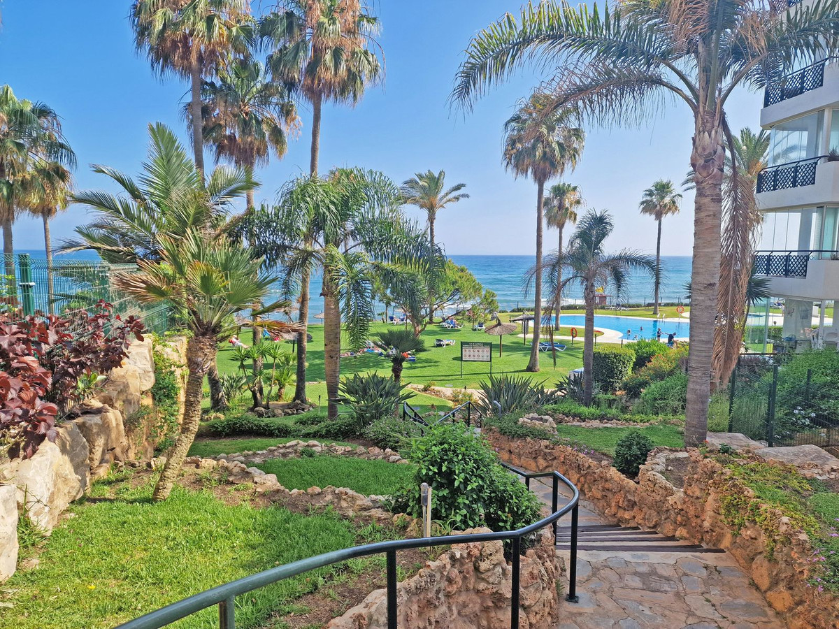 2 bedroom Apartments for sale in Calahonda – R5338981