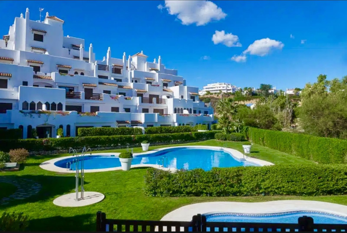 3 bedroom Apartments for sale in Nueva Milla de Oro – R2674019