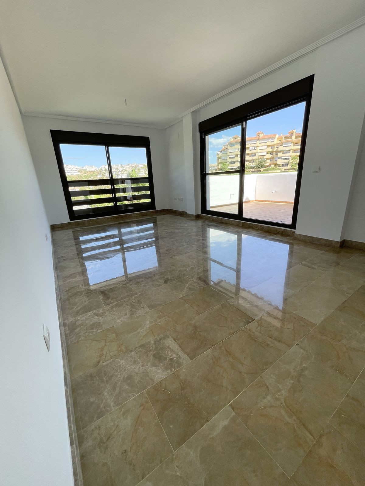 3 bedroom Apartments for sale in Nueva Milla de Oro – R2674019