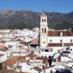 Adosados de 6 dormitorios en venta en Marbella – R171886