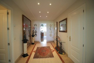 Apartamentos de 4 dormitorios en venta en Marbella – R2786435