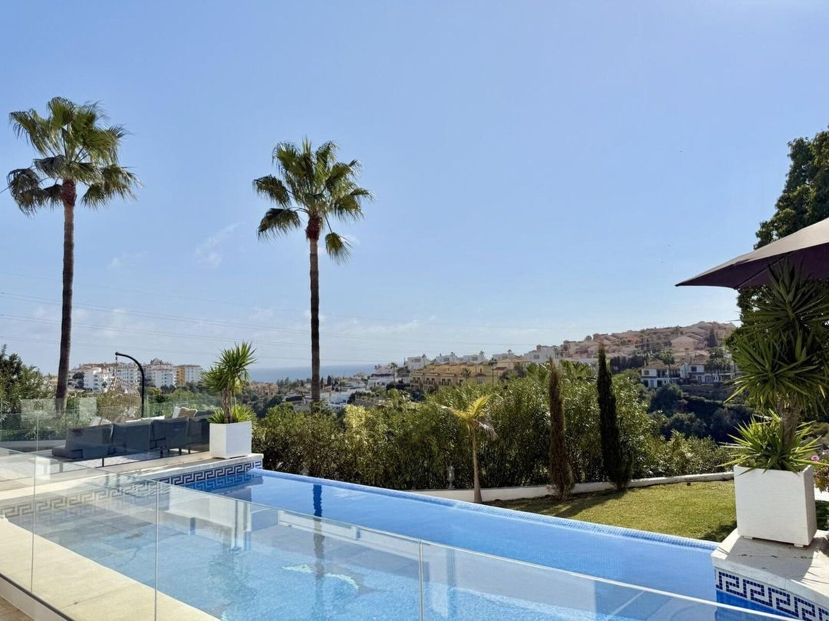 3 bedroom Villas for sale in Riviera del Sol – R5347504 3 bedroom Villas for sale in Riviera del Sol – R5347504