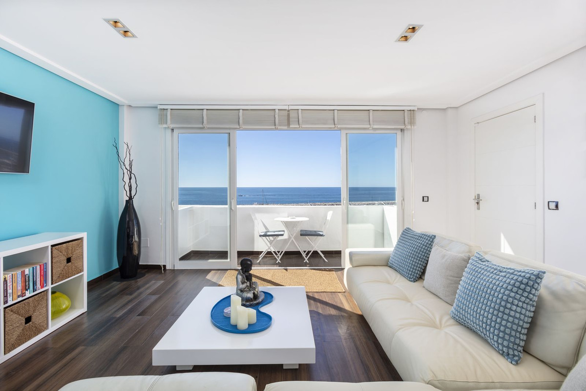 2 bedroom Penthouses for sale in Puerto Banús – R5378773 2 bedroom Penthouses for sale in Puerto Banús – R5378773