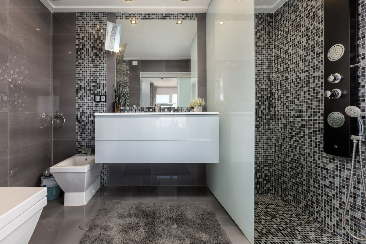 2 bedroom Penthouses for sale in Puerto Banús – R5378773 2 bedroom Penthouses for sale in Puerto Banús – R5378773