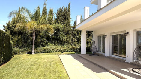 6 bedroom Villas for sale in Mijas – R5369140