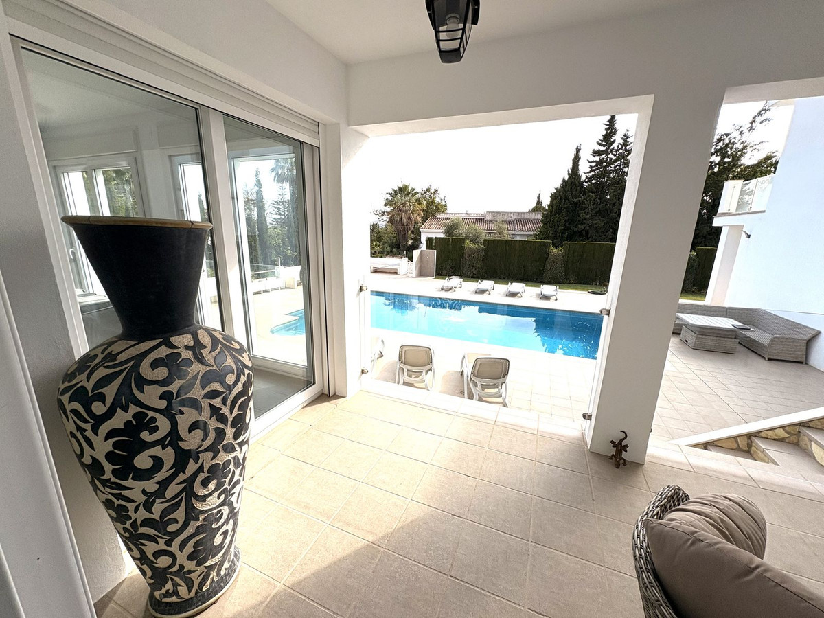 6 bedroom Villas for sale in Mijas – R5369140
