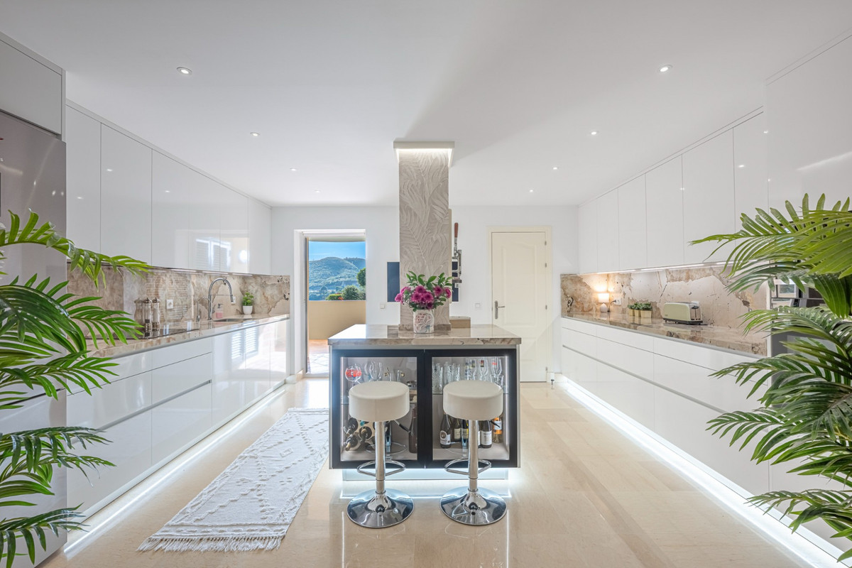Apartamentos de 3 dormitorios en venta en Benahav�s – R5327872 Apartamentos de 3 dormitorios en venta en Benahav�s – R5327872